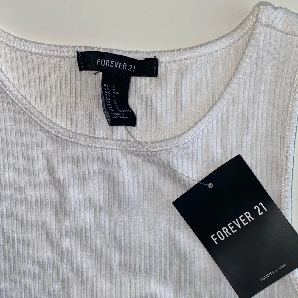 White Ribbed Cropped Tank Top | Ruffles | Forever 21 | Small | NWT - Picture 7 of 7
